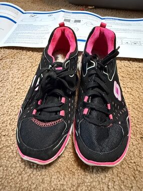Skechers Black and Pink Women's Athletic Sneakers